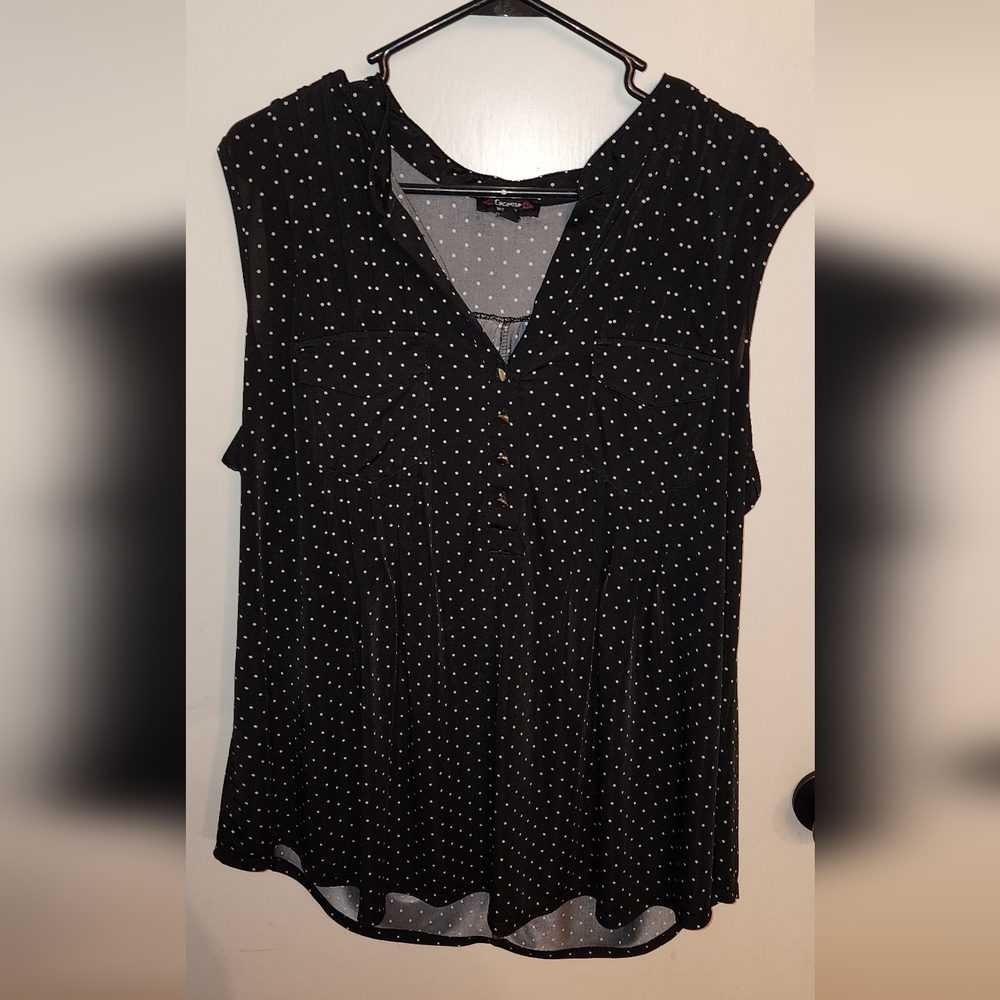 Black and white Polka dot tunic 2x